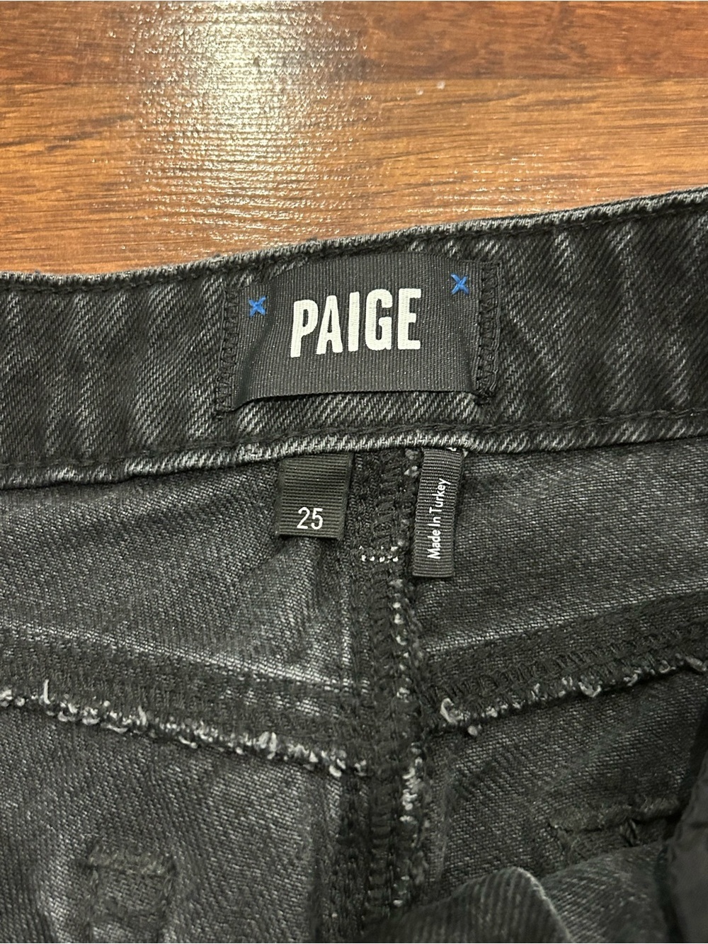 PAIGE Sofia Flare Leg Jeans Wide Leg Black Raw Hem Women’s Size 25 Mid-Rise - Picture 4 of 8